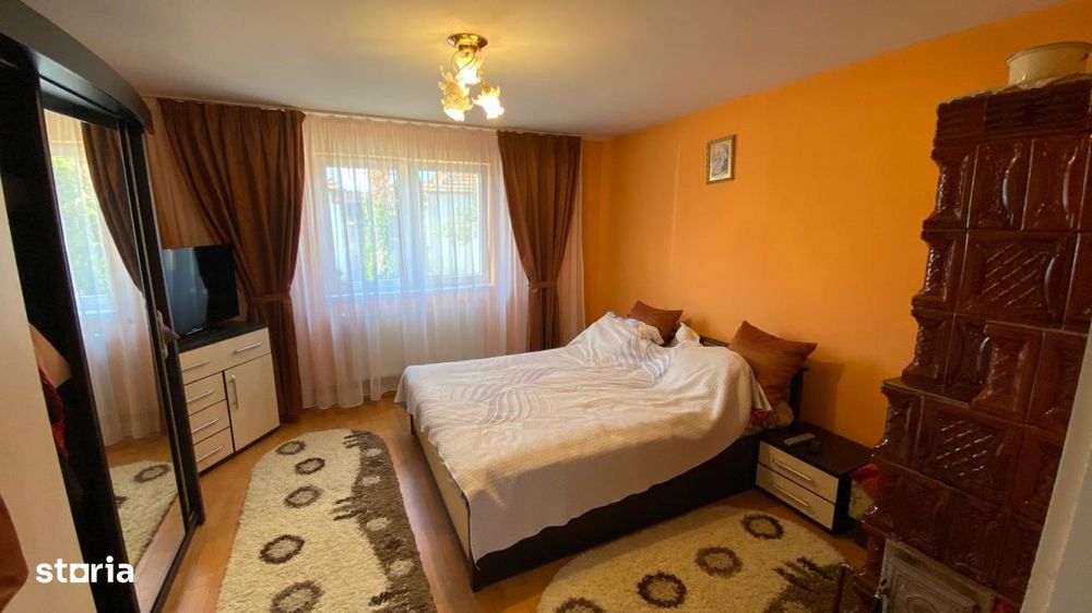 Casa de vanzare in comuna Sambata, judetul Bihor