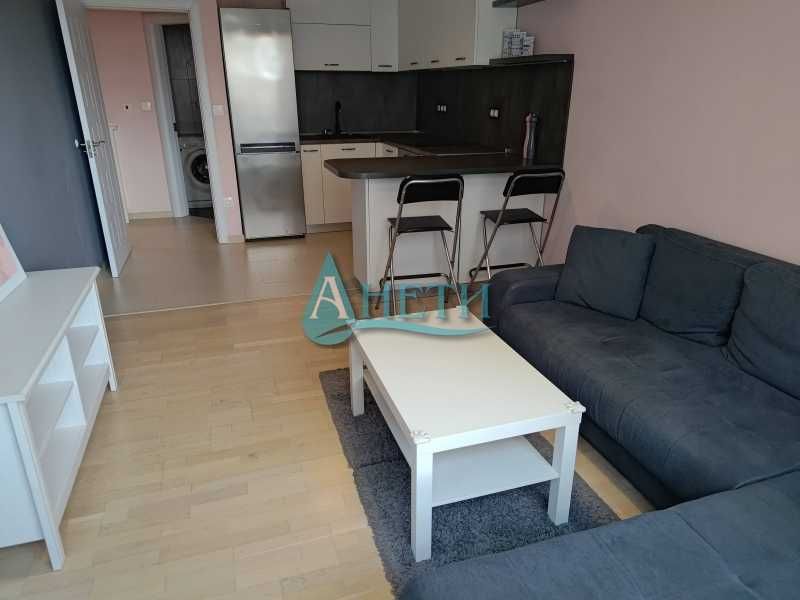 Продава се Тристаен апартамент в София, Младост 1 - 105 кв.м за 3620 €/кв.м - Снимка #1