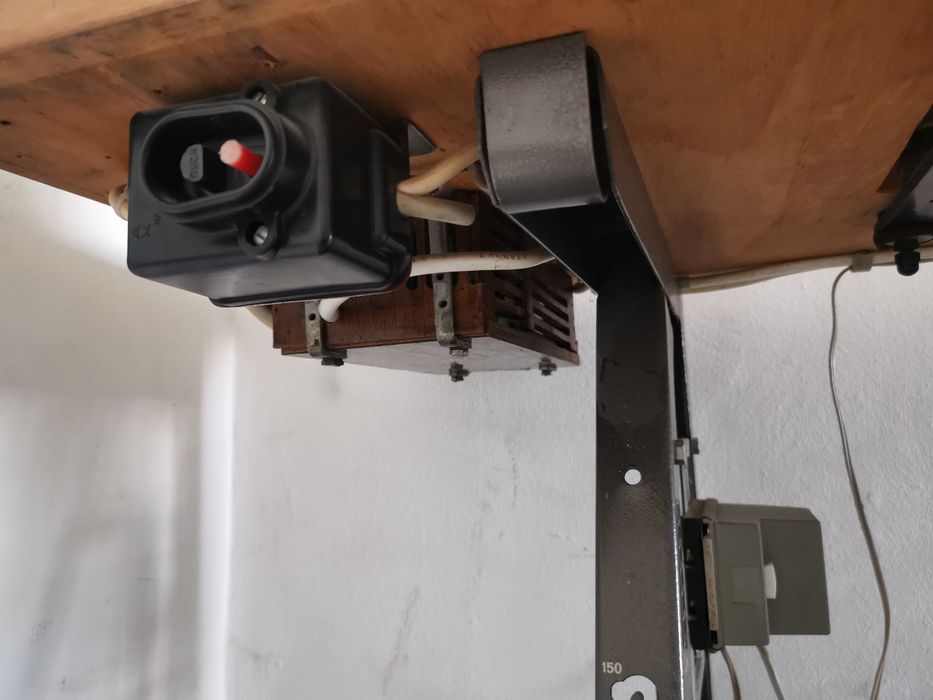 Професионална покривна машина Textima