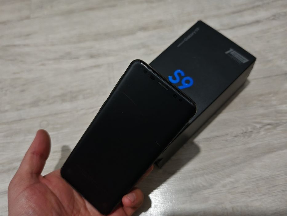 Samsung S9 память 64gb