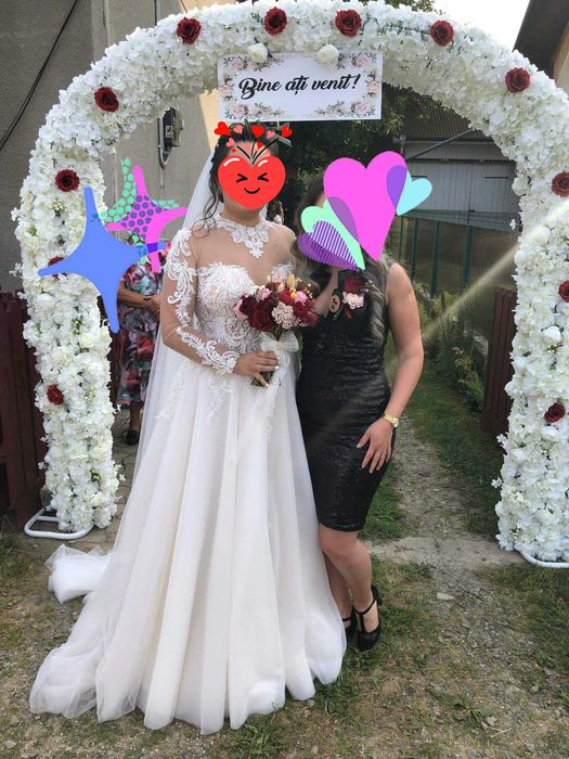 Vând rochie de mireasa .