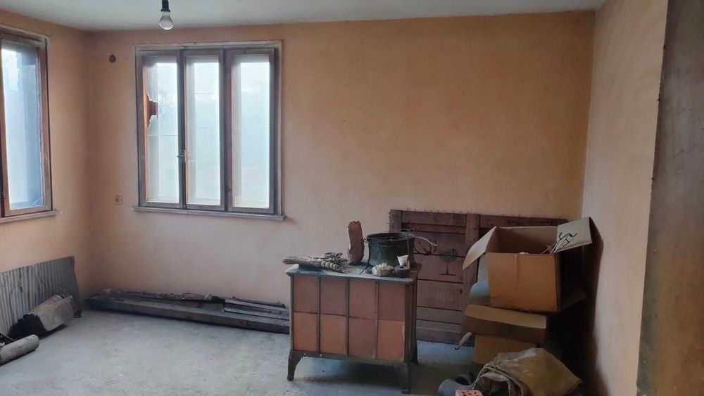 Продава се Етаж от къща в Видин, Химик - 162 кв.м за 180 €/кв.м - Снимка #1