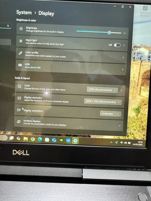 Dell Inspiron 15 Gaming 7577 UHD 4K GTX 1060 6GB