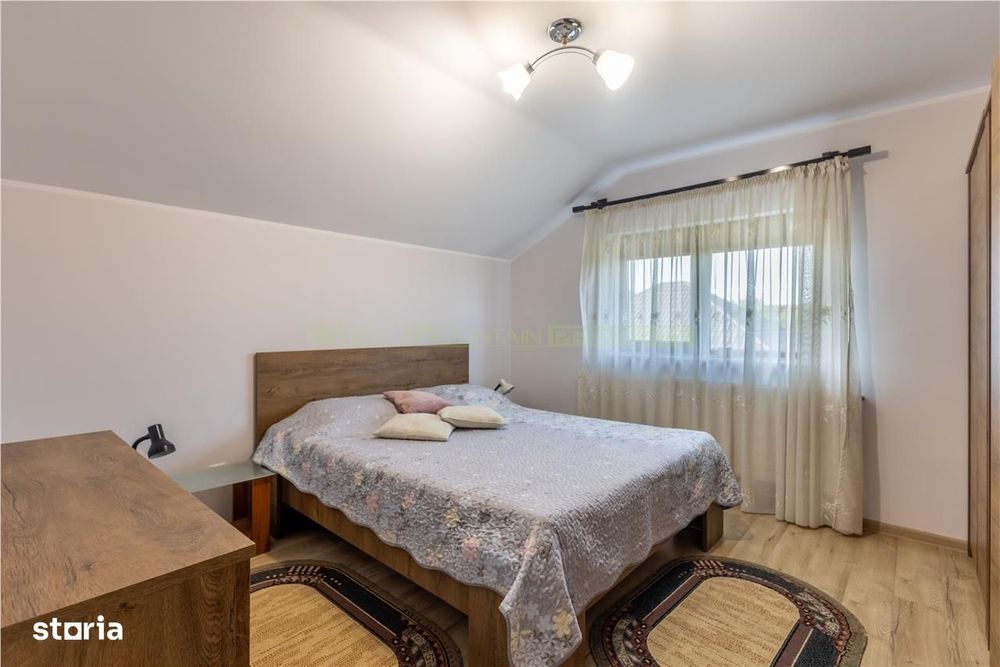 Vila superba 2018 5 camere, 5,4 Mw solar system, de vanzare, Buftea