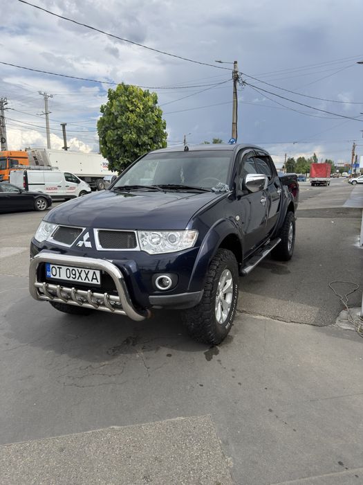 Mitsubishi  l200