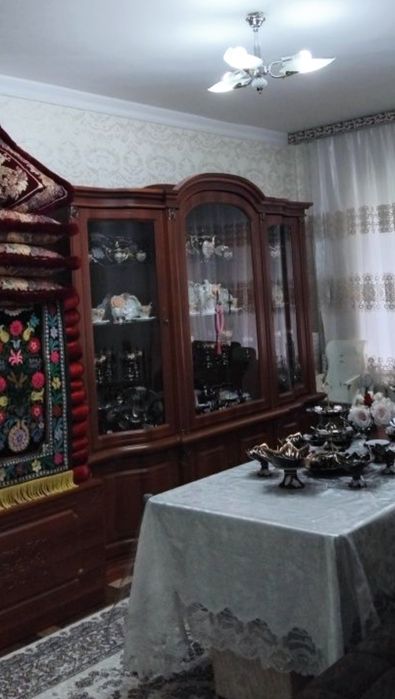 Юнусабад 16, 5/1/5 УлУчШеНкА Неторец Балкон 6*2 ЧаСтИчНо МеБеЛиРоВаНаЯ