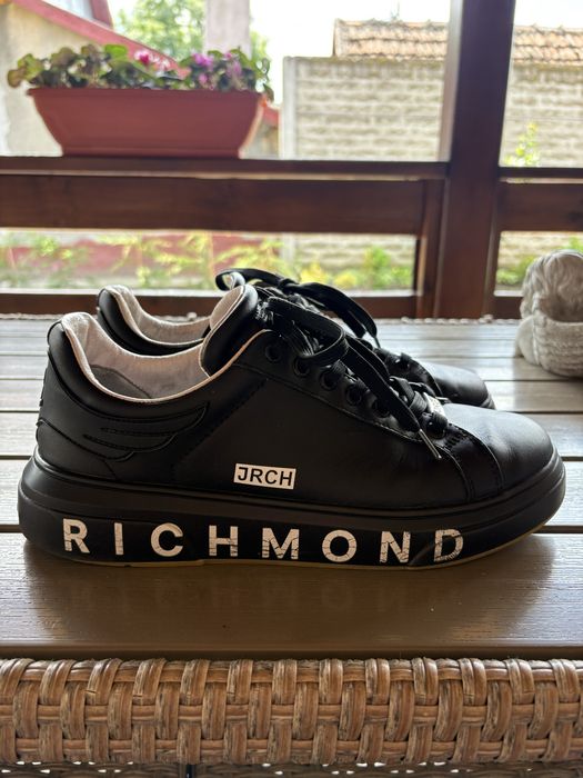 Adidasi RichMond