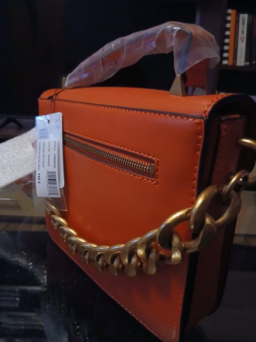 Geantă Guess originală 600 de lei negociabil Brăila
