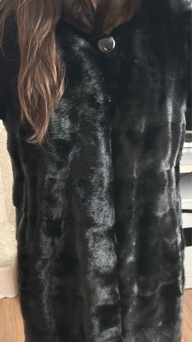 Продам норковую шубу