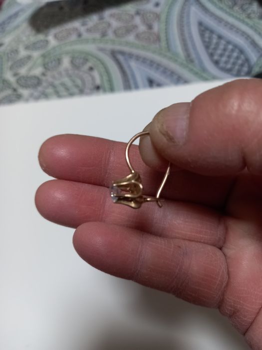 Тилла зирак583пробаси сотилади