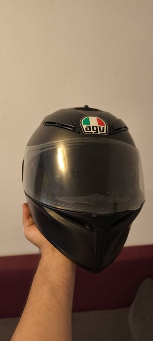 Vând căști motocicleta