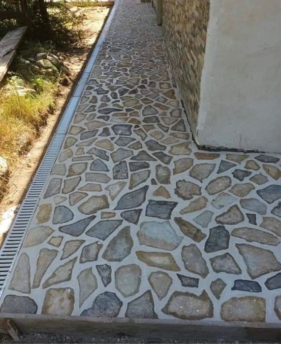 Pavaj din piatră naturală