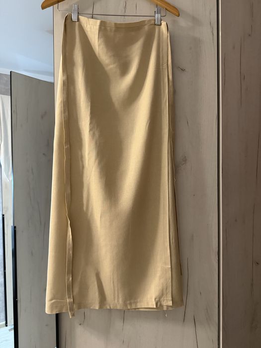 Продам джинсы, брюки, юбка.