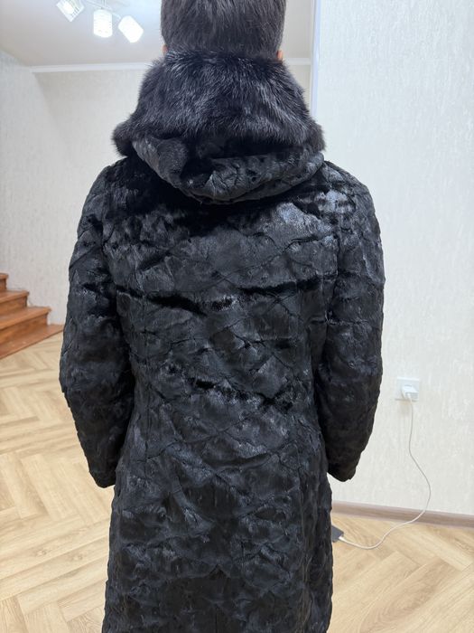 Норковая шуба б/у