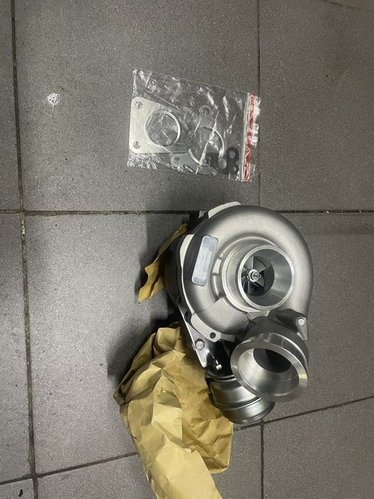 Турбина двигателя М611 мерседес Sprinter