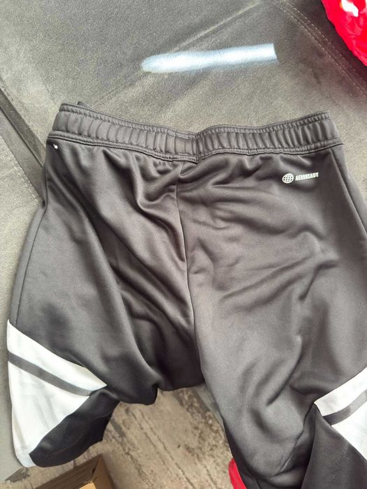 Детски анцуг Adidas – размер XS