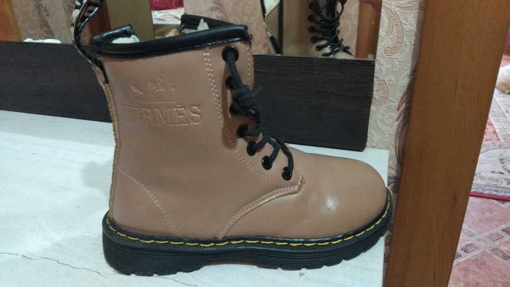 Продам сапоги подростковые