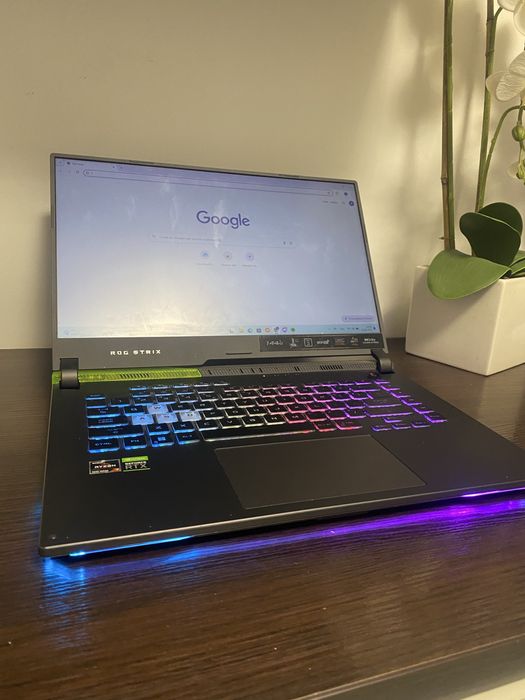 Vand laptop Asus Rog Strix G15