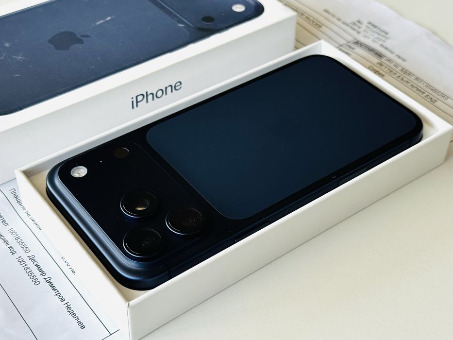 Iphone 17 Pro Max 256GB Blue Гаранция 30 месеца