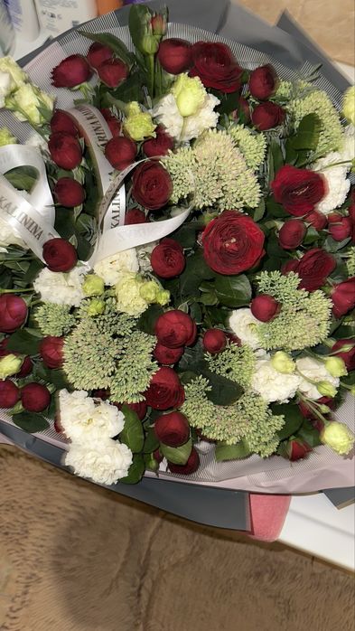 Продам букет цветов