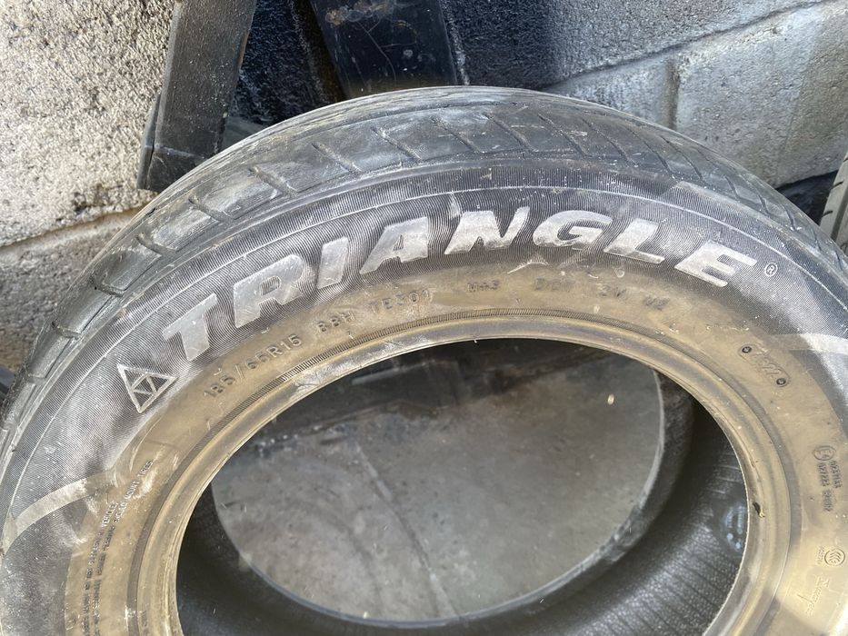 Продам комплект резины