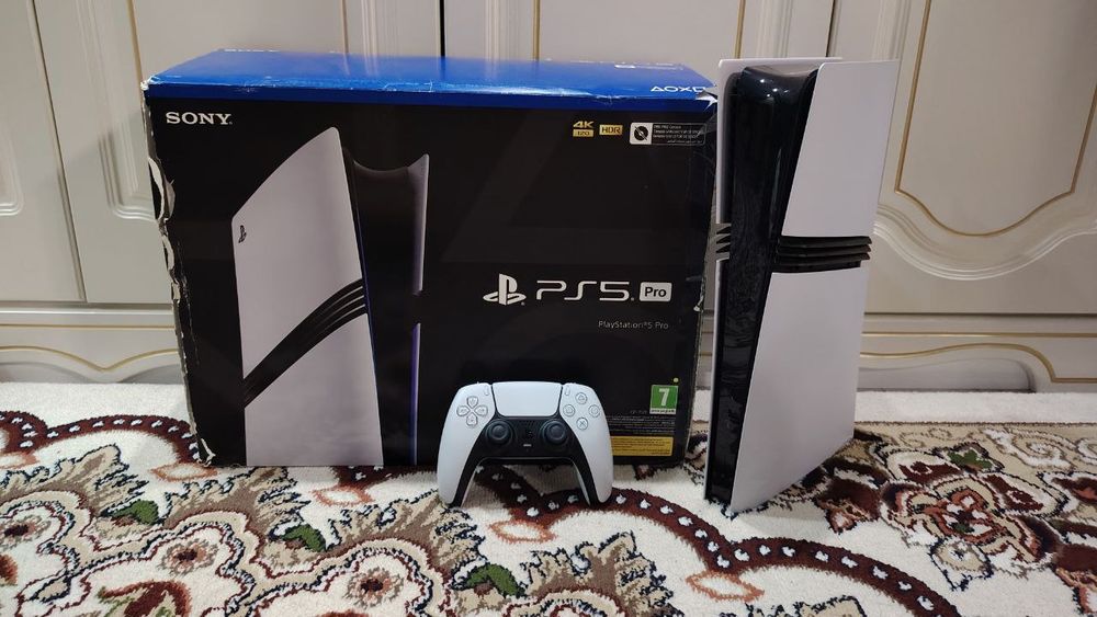 Playstation 5 pro 2Тб 2 джостик топ игры состояние идеальное