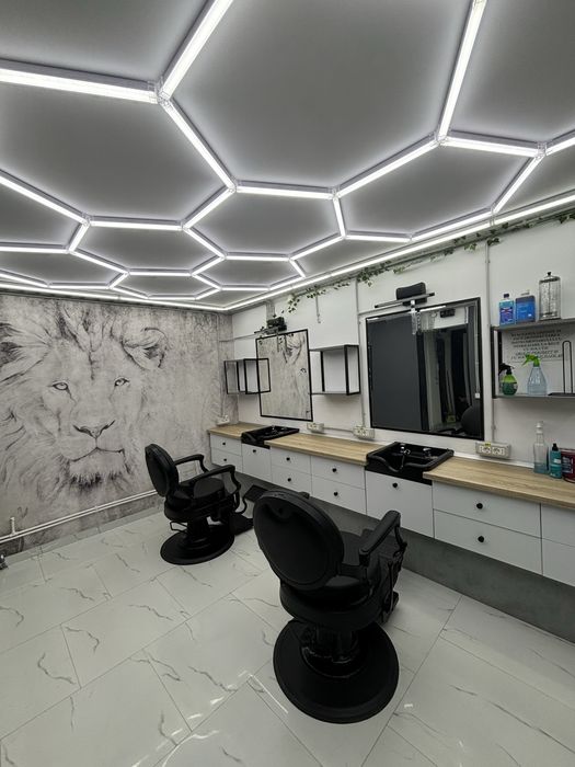 Posturi de inchiriat!