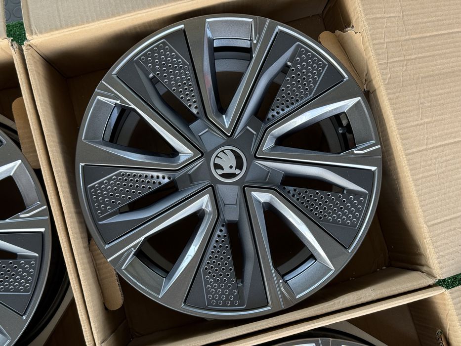 4бр. ЧИСТО НОВИ 17” ОРИГИНАЛНИ Джанти “PROCYON” 5х100 за -SKODA/VW/SEAT/AUDI/Vag- 7.0Jx17H2, ET51