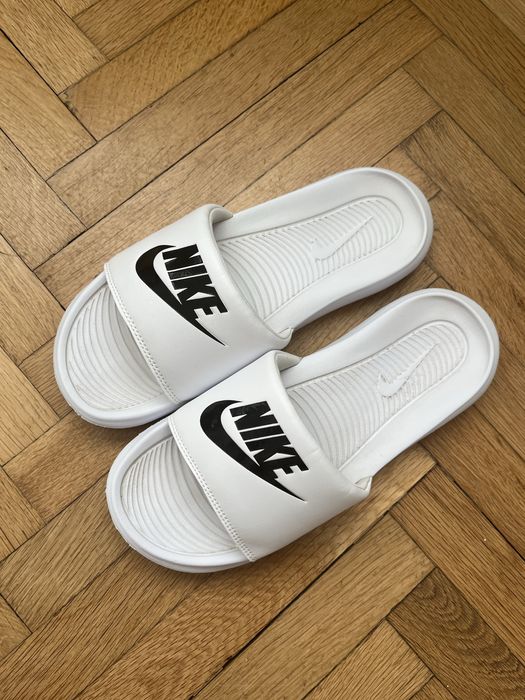 Дамски чехли Nike