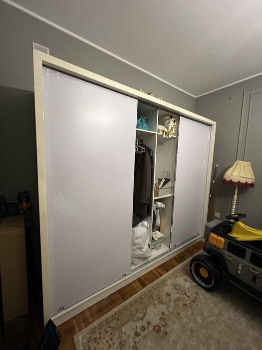 Спальный гарнитур, кровать