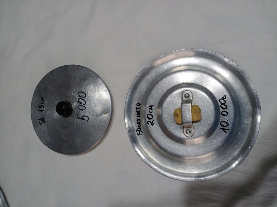 Крышки для кастрюль,баков,бидонов разные