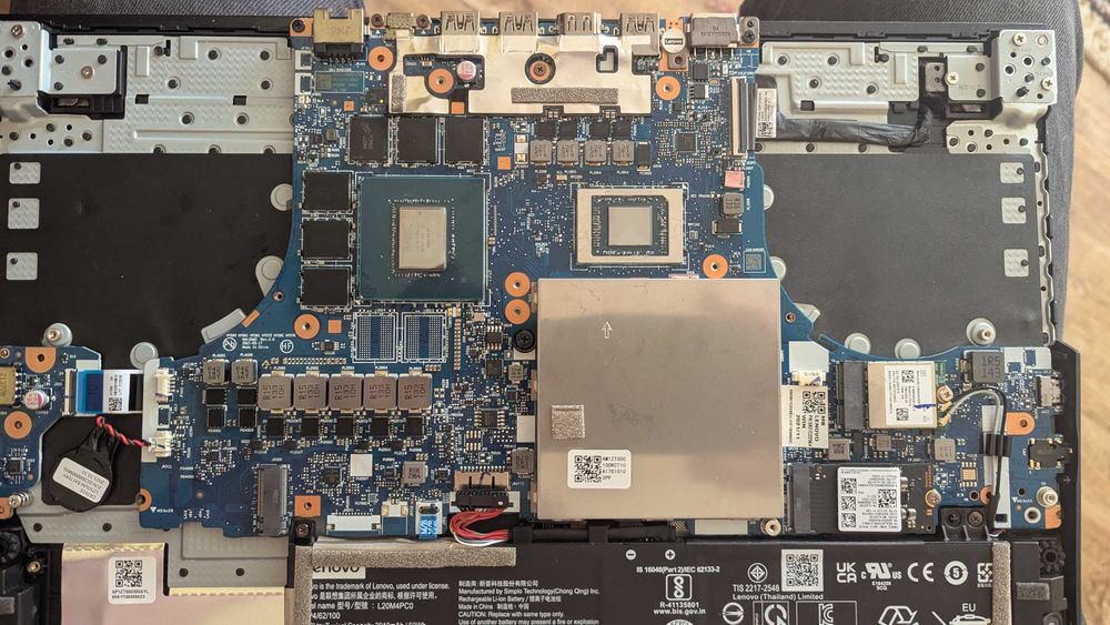 Curatare laptop gaming / office - 100 lei