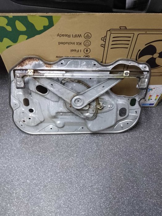 Piese Ford Focus 2 (2004-2008)