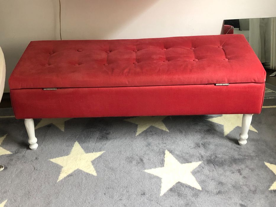 Banca bancheta textil catifea roz Fuchsia lada chesterfield capitonat