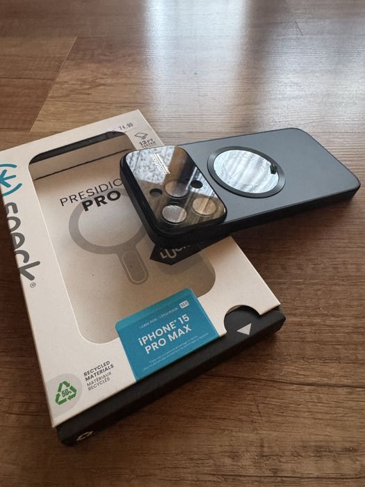 Нов модел протектор Айфон 15про макс