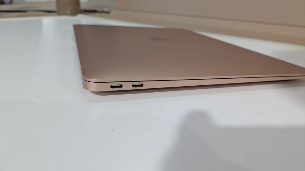 Mac Book Air 2020