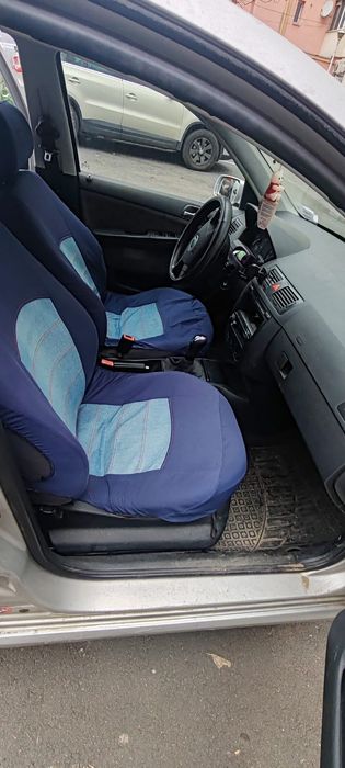 Vând Skoda fabia 1.9 tdi