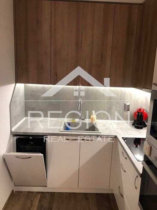 Дава се под наем Двустаен апартамент в Варна, Победа - 65 кв.м за 561 € - Снимка #2