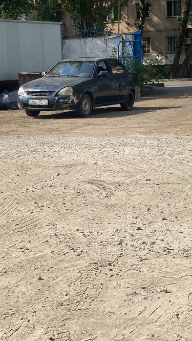 Продам ЛАДА приора 21070