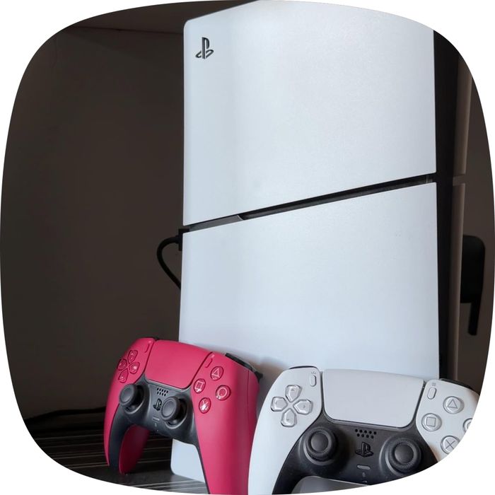 PlayStation 5 1ТБ + два джойстика С ГАРАНЦИЯ + ИГРИ