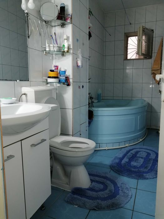 Închiriez apartament 2 camere Micro 14