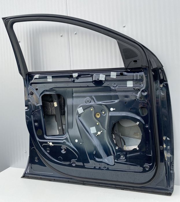 USA stânga fata AUDI Q7 cod de culoare LC5F