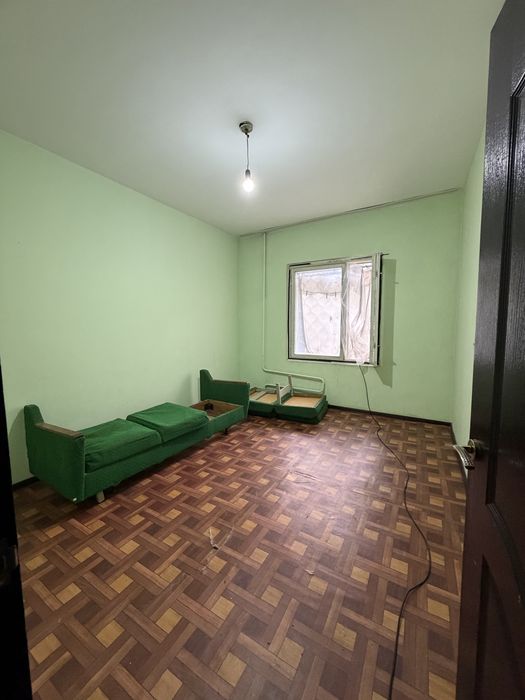 Продам квартиру сергели 8а 2/1/9 62000& 2х6 балк + лифтовая