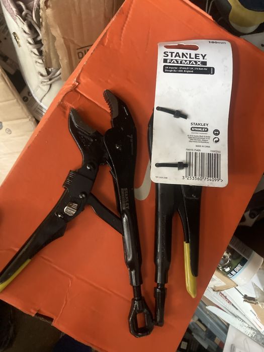 Clește Stanley de Prindere Curbată FMHT0-75409