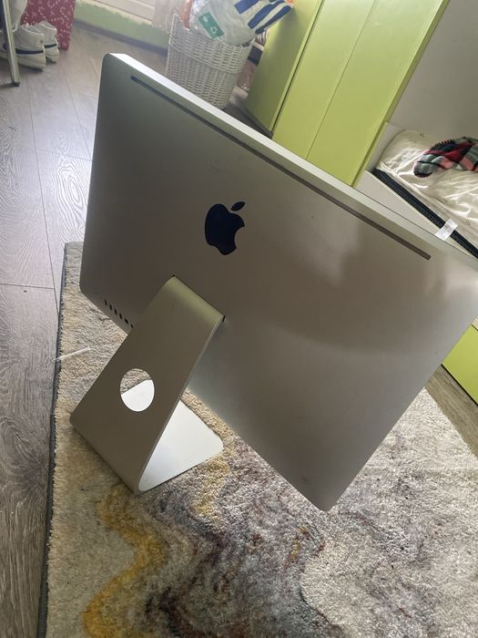 iMac A1311 (mid 2011)