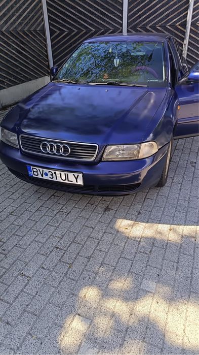 Audi a 4 b5 motor 1.6 benzina