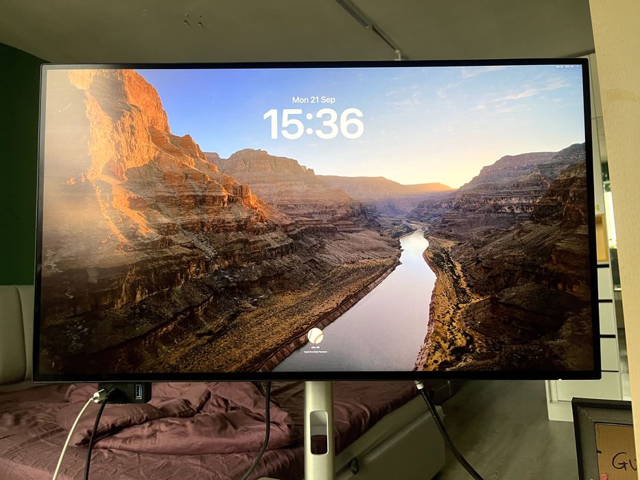 Монитор Dell U2725QE