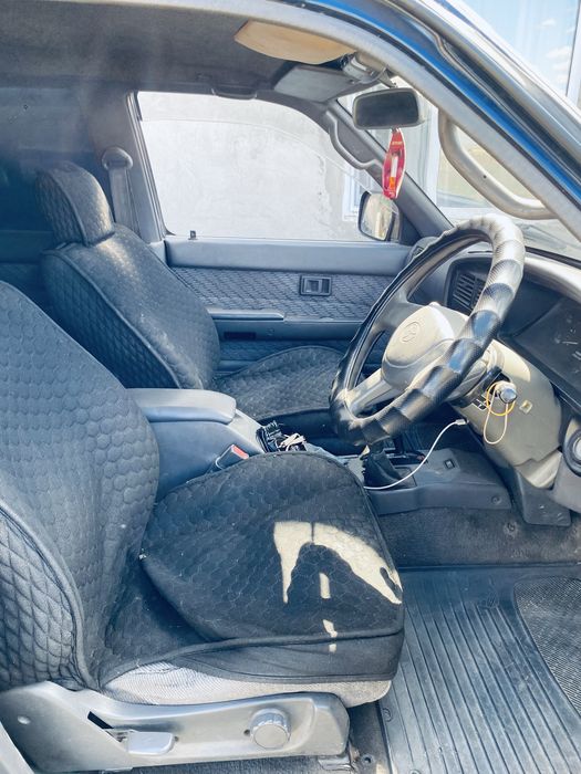 Продам тойта сюрьв хайлюкс
