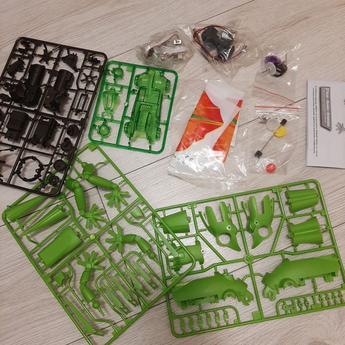 Конструктор Робот-ящерица 8+