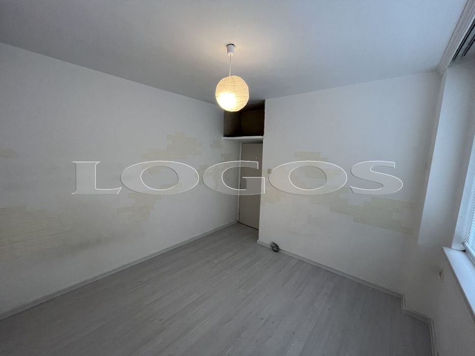 Продава се Тристаен апартамент в Варна, Лятно кино Тракия - 77 кв.м за 3052 €/кв.м - Снимка #7